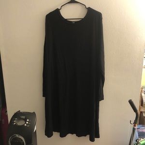 3 for $10: Black Old Navy Long Sleeve Swing Dress